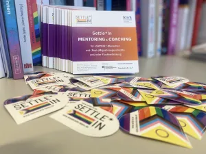 Flyer und Projektmaterial zum Projekt Settle\*In