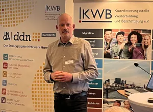 Michael Granz steh vor Rollups vom Projekt ddn und der KWB